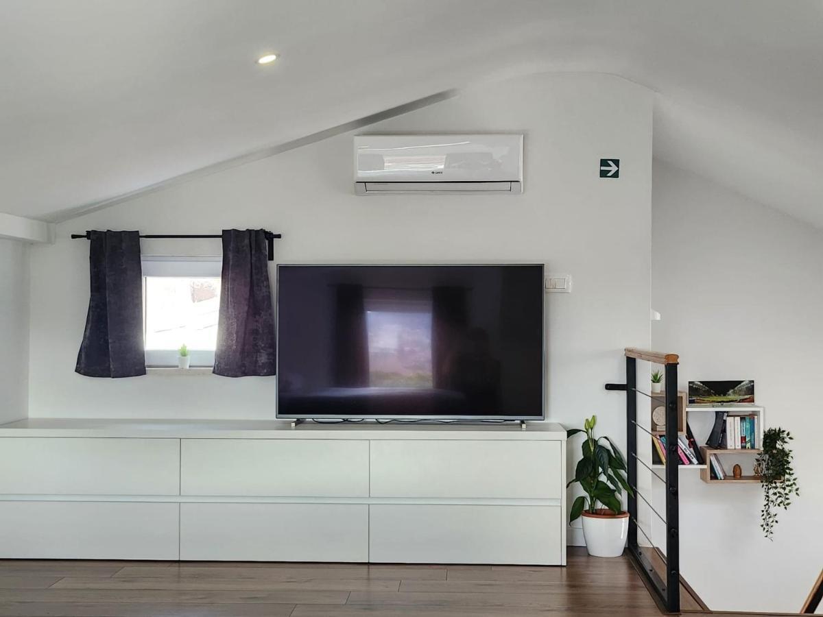 Metily Apartment Σπλιτ Εξωτερικό φωτογραφία